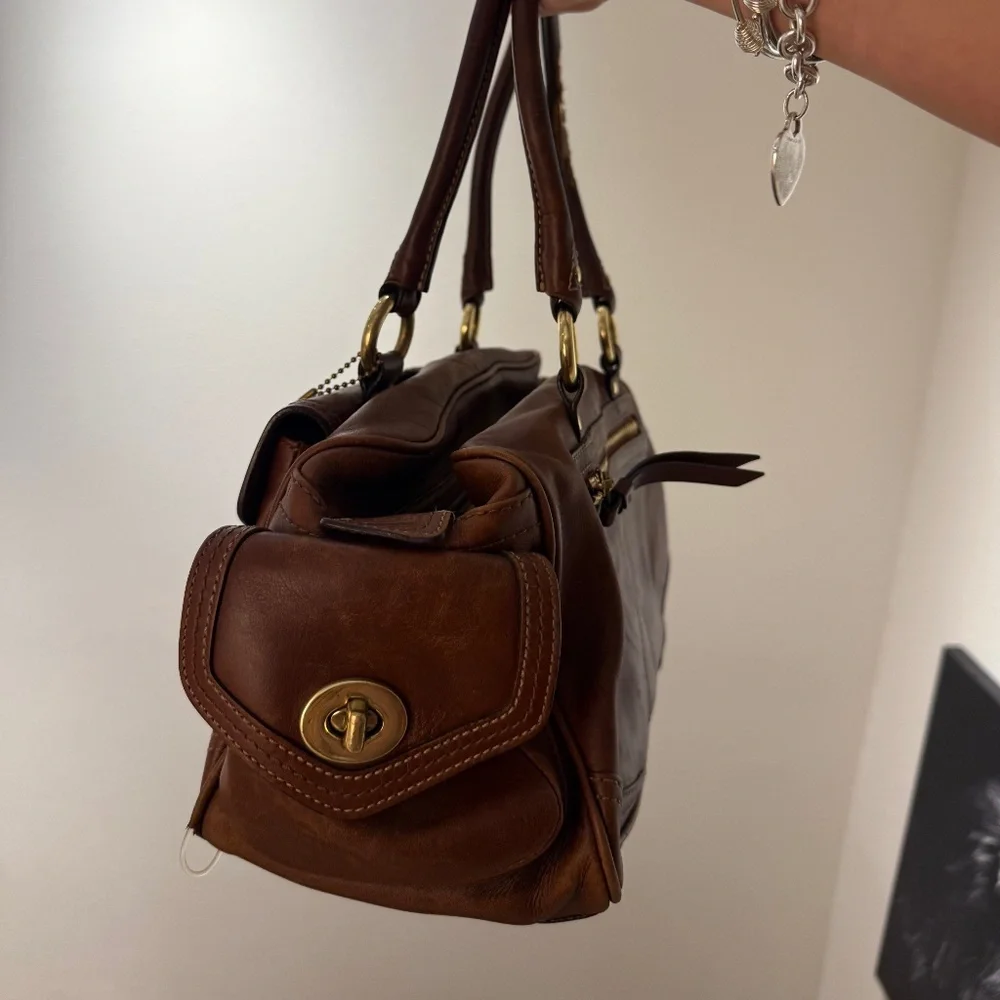 Vintage Coach Legacy Leather Satchel - Picture 4 of 8